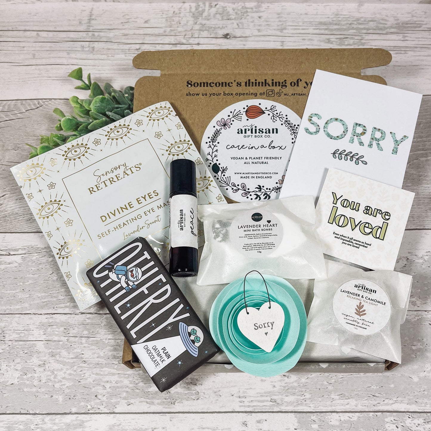 Letterbox postal eco gift | Saying sorry care package image 3