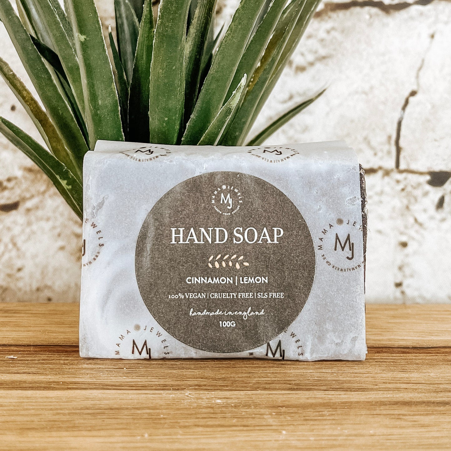 Vegan unisex soap Cinnamon and lemon